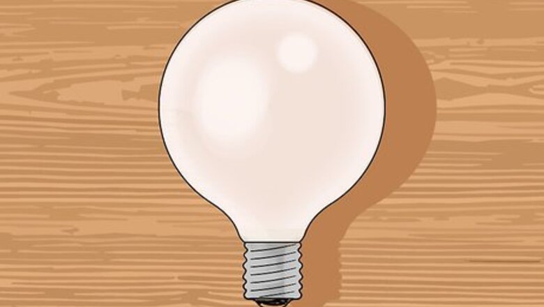 How to Make an Hourglass Clock Out of Light Bulbs