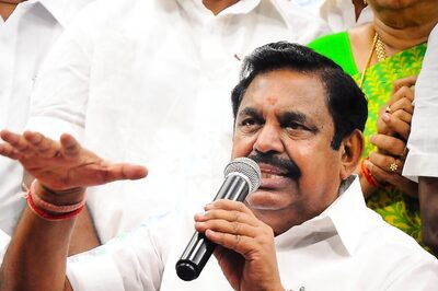 Expelled Partymen May Join Party Again If They Apologise, Says AIADMK