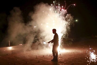 52-yr-old Man Held for Selling Firecrackers Illegally in Southeast Delhi's Meethapur, Say Police
