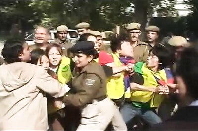 Tibetans hold protests against India-China talks