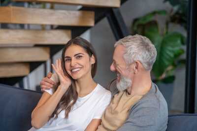 Gen-Blend Romances: Study Reveals How Indians Are Embracing Age-Gap Relationships