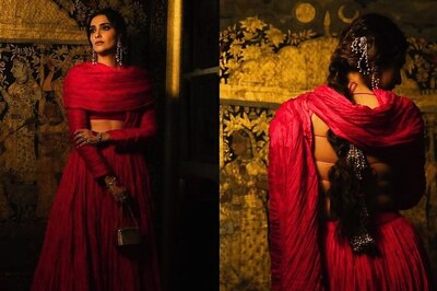 Sonam Kapoor’s Radiant Ghagra Set Evokes The Opulence Of A Bygone Era