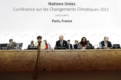 Global climate negotiations face last hurdles, deal seen in reach