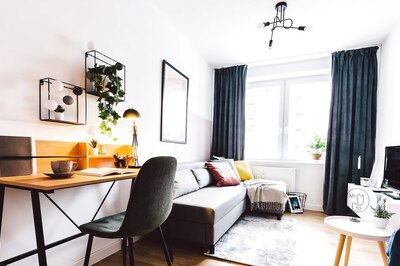 Tips to Style and Design Interiors of Your Startup Office