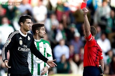 Real Madrid win 2-1 against Cordoba after Ronaldo sees red for kicking