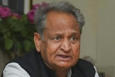 Symbolic Reduction in Excise Duty on Petrol and Diesel Will Not Bring Down Inflation, Says Ashok Gehlot
