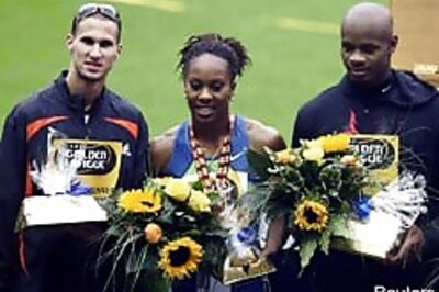 Powell takes the honours yet again