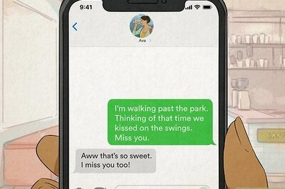 How to Text Your Girlfriend