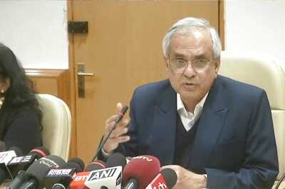 NITI Aayog VC 'Violated' Poll Code, EC Expresses 'Displeasure' Over His NYAY Scheme Comment