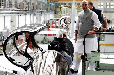 Govt to Roll Out Steps to Attract Investment in Defence Manufacturing: Rajnath Singh