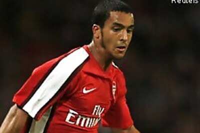 Arsenal face Dynamo Kiev, United take on Villarreal