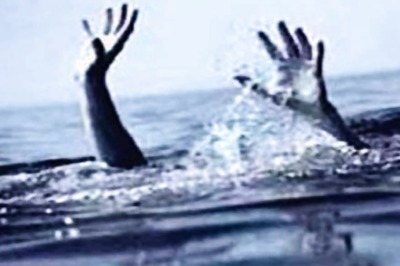 Selfie Obsession Leads to Death by Drowning of Five Men in Waterfall in Maharashtra's Palghar