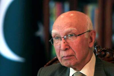 Pak will continue support to Kashmiris in their struggle: Aziz