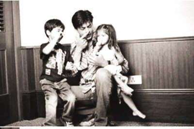 I Love You: Suhana Khan's Message to Brother Aryan Khan Post Bail, Shares Childhood Pics with Shah Rukh Khan