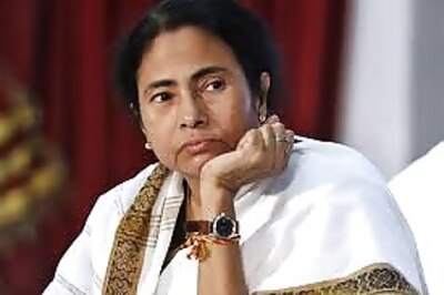 Mamata slams Modi over his 'Chai pe Charcha' campaign