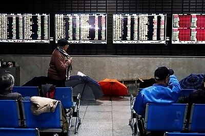 Global Markets: Asian Stocks Edge Lower After Wall Street Dips In Month-end Trade