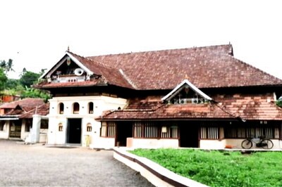 Women Enter Prominent Kottayam Mosque