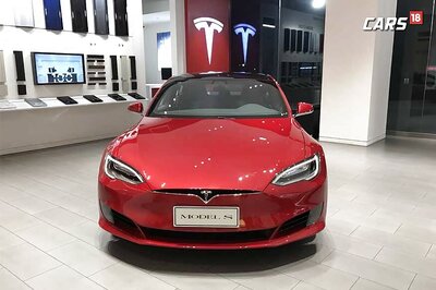 Tesla Recalls More Than 14,000 Cars in China Over Takata Airbags