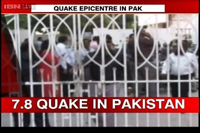 Massive earthquake in Pakistan kills 10, damages houses