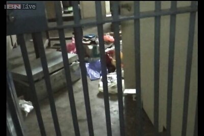 Sonipat: Burglars dig 80 feet tunnel to break into a bank, steal crores