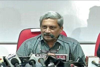 Goa Floor Test Live: Manohar Parrikar Sails Through Trust Vote; Cong MLA Abstains