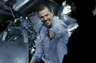 Alexander 'hooligan' McQueen dead at 40