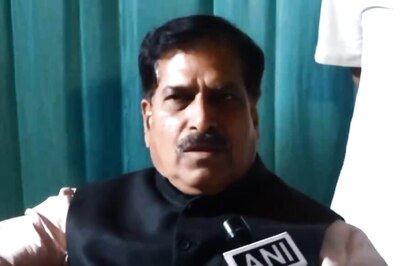 'Shoot Them at Sight': Amid Citizenship Act Row, Junior Railway Minister's Diktat on Destruction of Public Property