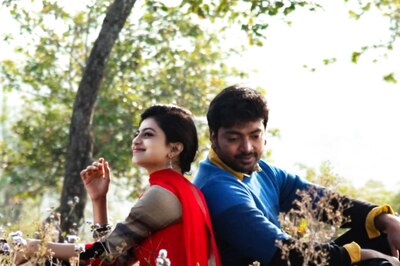 Kalaiyarasan’s Titanic – Kadhalum Kavundhu Pogum To Release On June 24