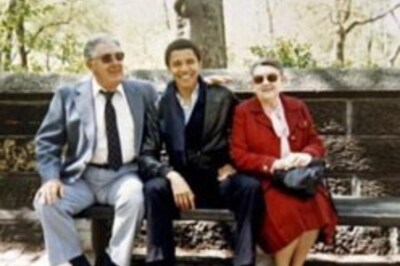 Obama makes emergency trip to  visit granny