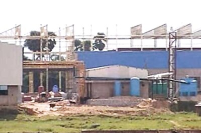 Bengal exploring ways to resolve Singur land impasse