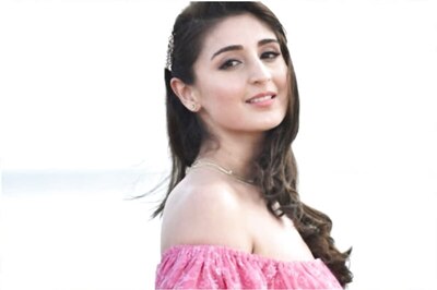 Happy Birthday Dhvani Bhanushali: Her 5 Hit Songs for Your Playlist