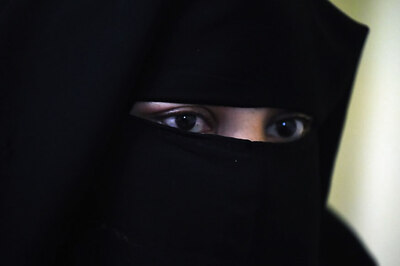 Man 'Divorces' Wife Through Newspaper Advertisement