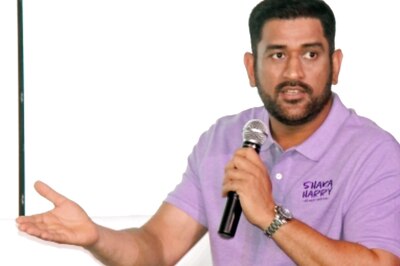 Dhoni Moves Madras HC for Contempt Proceedings Against IPS Officer