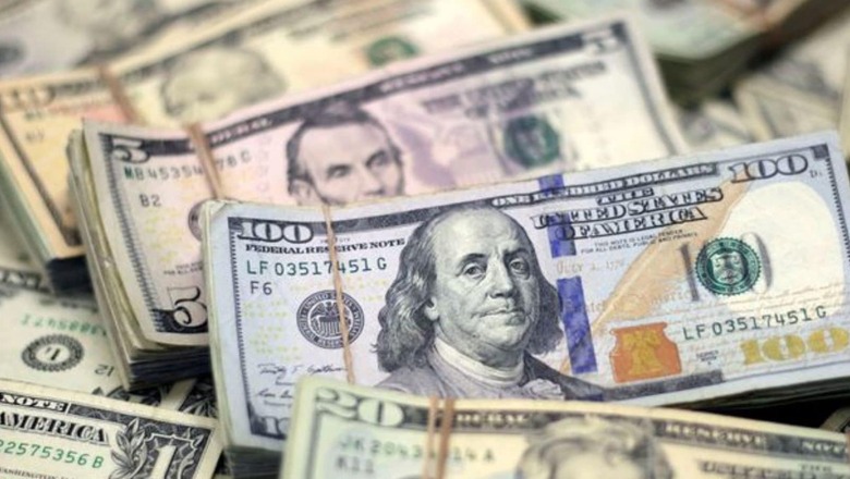 India's Forex Buffers Sufficient, Limited Risks to Sovereign Rating from External Pressures: Fitch