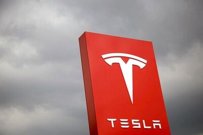 Bond Investors Give Tesla a $1.8 Billion Endorsement