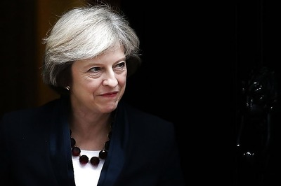Apple Watch Banned from UK Cabinet Meetings over Fears of Russian Hackers