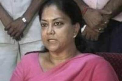 BJP summons Vasundhara Raje to Delhi