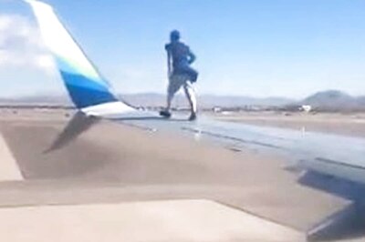 41-Year-Old Intruder Breach Las Vegas Airport Security, Climbs Plane Wing Ready for Departure
