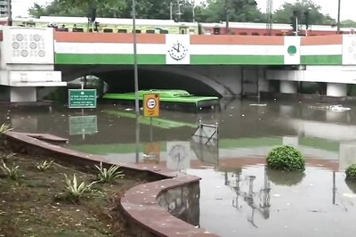 Monsoon: Delhi Civic Body to Barricade Roads Leading to Minto Bridge if Water Level Rises Above 45 cms