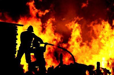 Popular Gurdwara, Mosque Set on Fire in UK; Hate Crime Probe Launched