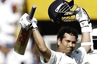I play, don't think of records: Tendulkar
