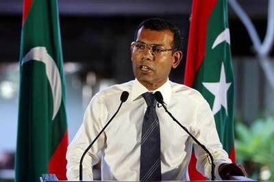 Maldives court asks police to present Nasheed before it