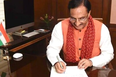 Firoz Khan is in Sanskrit Dept, Will Continue to Teach Sanskrit in BHU, Says Govt