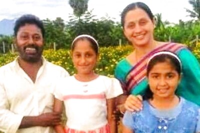 Actress Devayani Rajakumaran’s Adorable Pictures With Daughters Viral, Internet Reacts