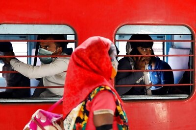 'Lockdown Pushed us To Brink of Starvation': Migrant Labourers Stare at Bleak Future, Desperate to Return Home