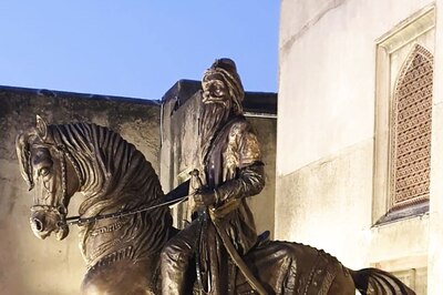 Vandalised Statue Of Maharaja Ranjit Singh Repaired, To Be Reinstalled In Lahore
