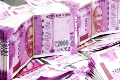 Banks' Gross NPAs Likely To Hit Decadal Low of Sub-4% By March 2024: Assocham-Crisil Study