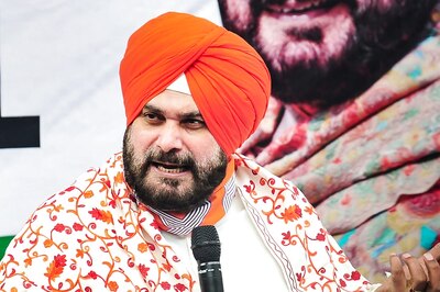 SC to Thursday Consider Review Petition in 1988 Road Rage Case Against Navjot Singh Sidhu