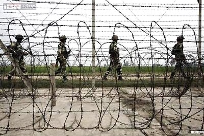 Two Pakistan intruders shot dead by BSF; 12kg heroin, rifle seized