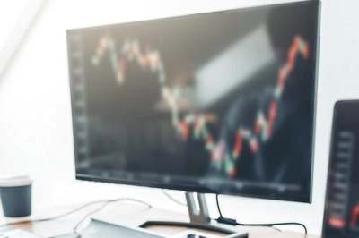 Sensex, Nifty End Flat Amid Volatility; Metal Index Rises 2%; Rupee Plunges 50 Paise